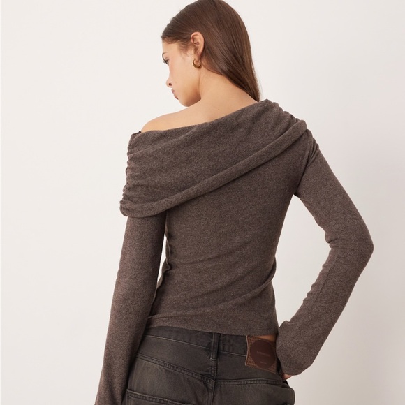 Gina Tricot long sleeve one shoulder draped top in heathered brown - Picture 3 of 3